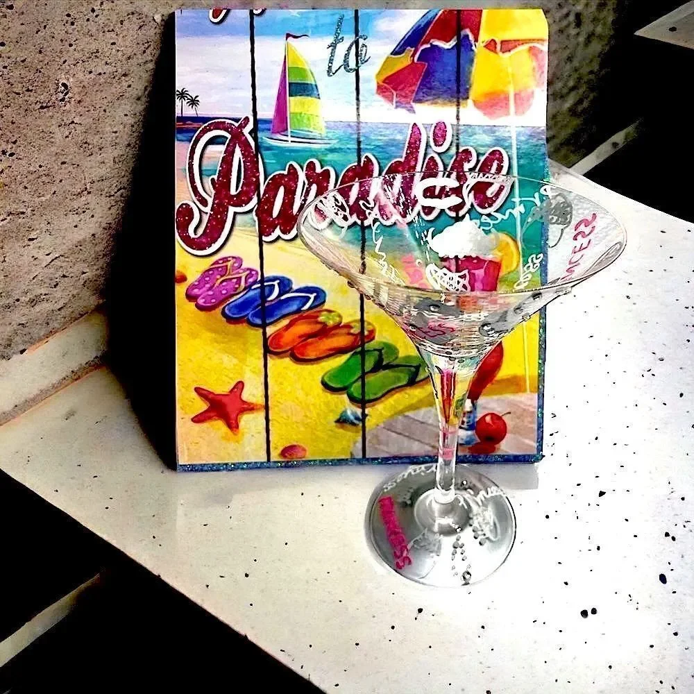 Lolita l Love My Martini l Princess l Collectable l Martini glass l Hand-painted